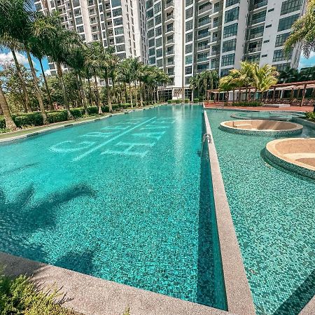Starry Homes @ Green Haven 2Beds 2Bath+Pool View Masai Exterior foto